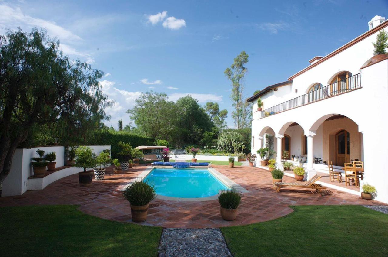 La Casona De Los Colibries El Pueblito  Eksteriør bilde