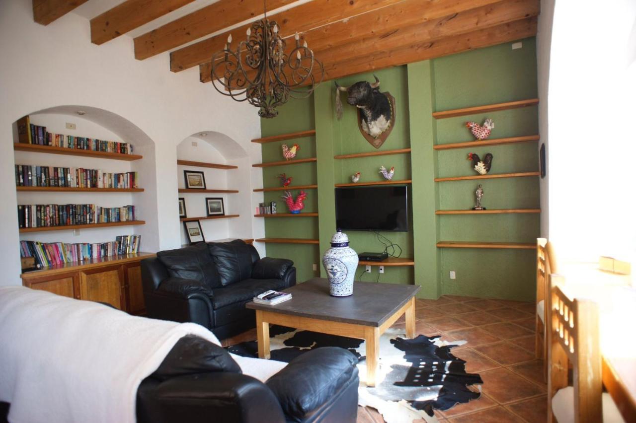 La Casona De Los Colibries El Pueblito  Eksteriør bilde