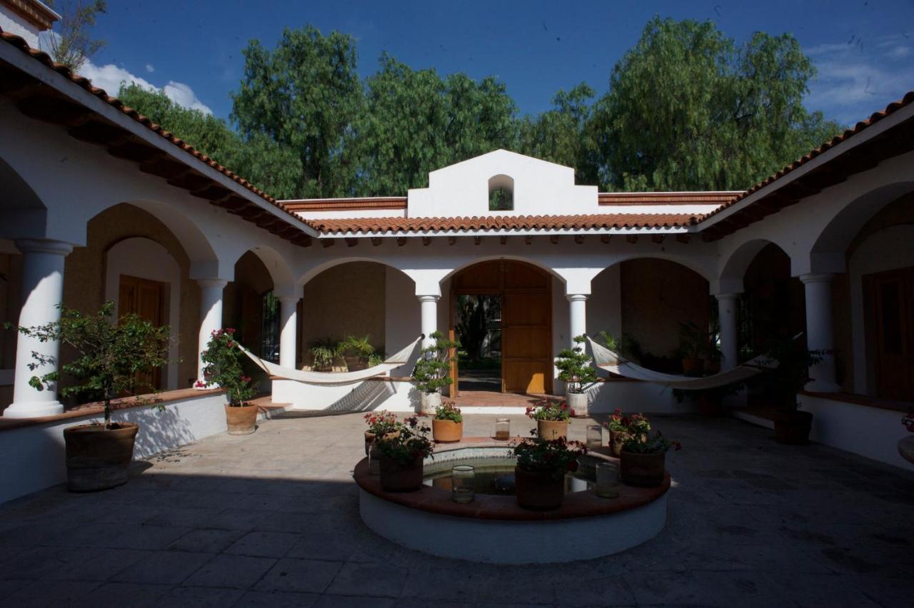 La Casona De Los Colibries El Pueblito  Eksteriør bilde