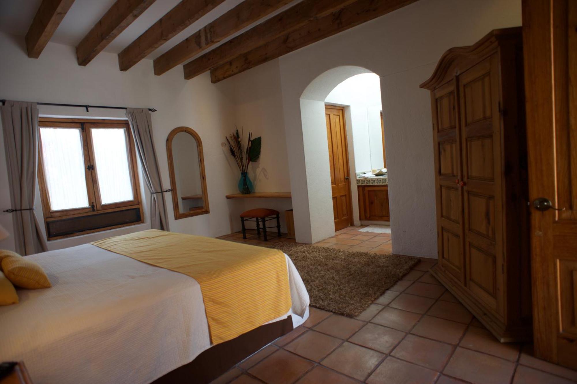 La Casona De Los Colibries El Pueblito  Rom bilde